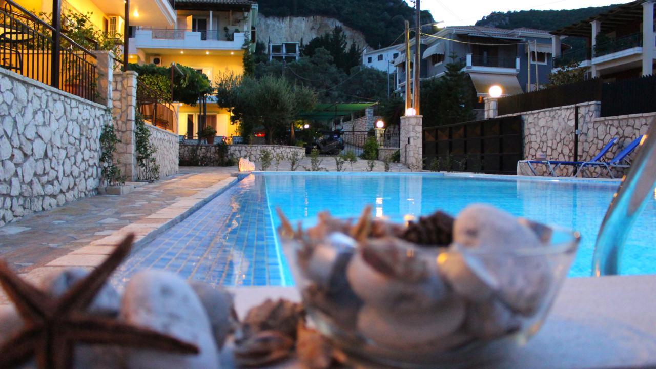 Alkionis Pool View Apartments Lefkáda Extérieur photo
